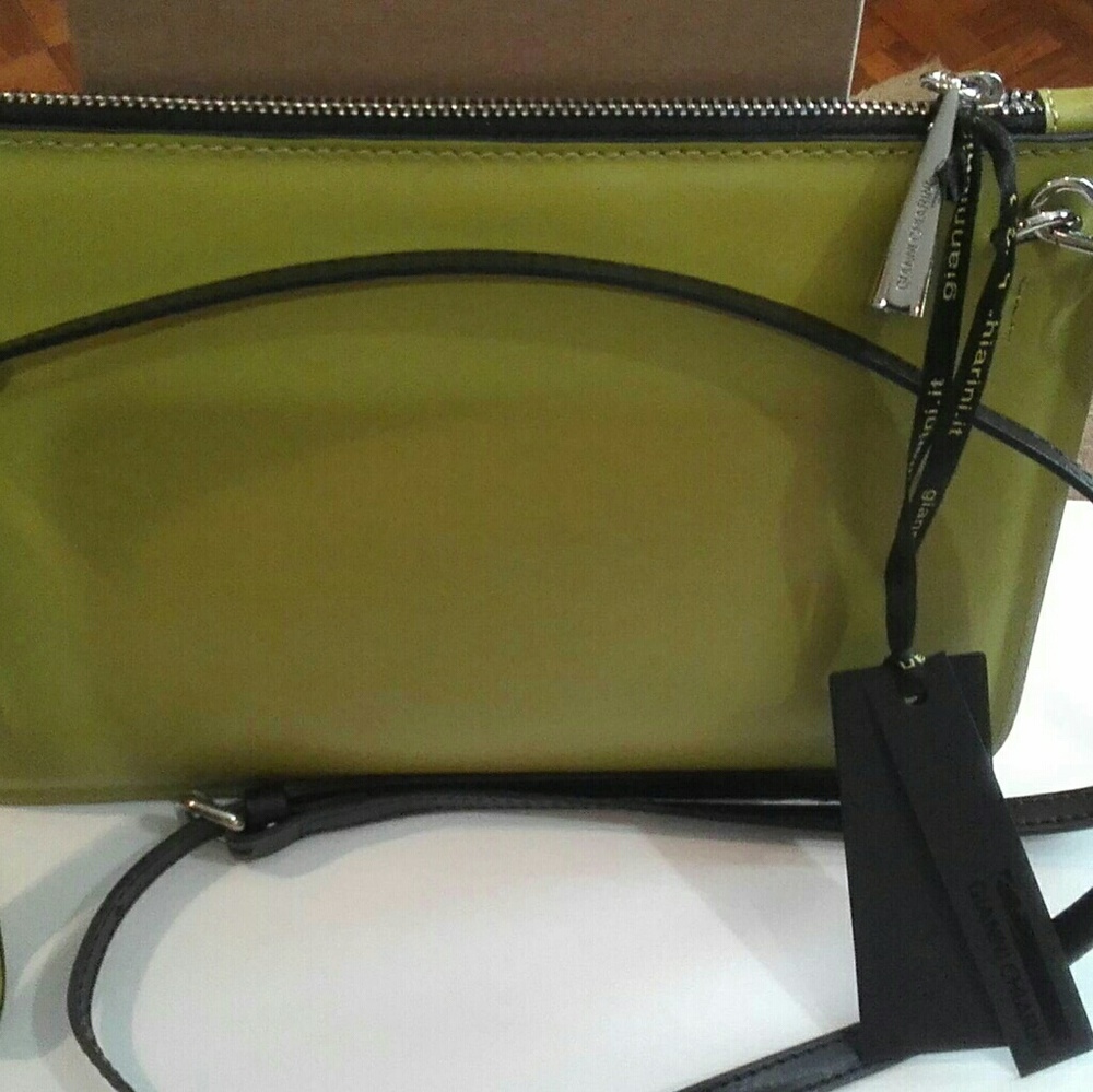ell GIANNI CHIARINI ITALIAN LEATHER HANDBAG